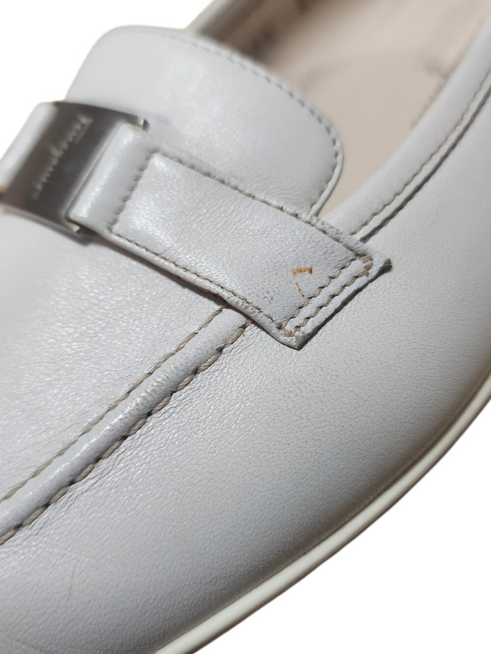 Salvatore Ferragamo Boutique White Leather Loafers Flats 8.5B Italy - Picture 13 of 14